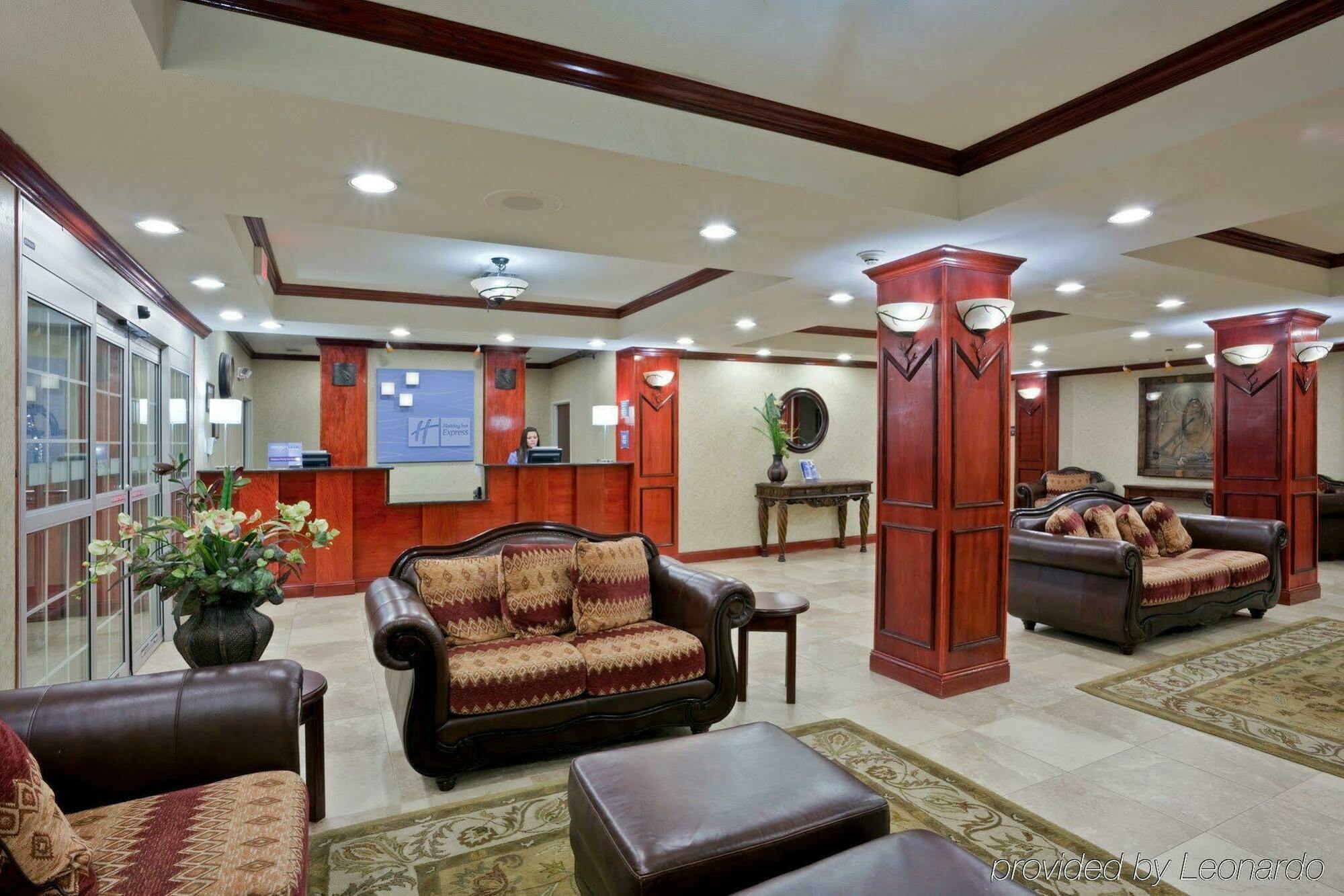 Holiday Inn Express Hotel & Suites Pampa By Ihg Екстериор снимка
