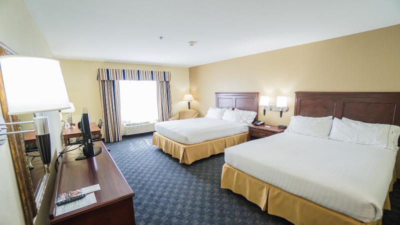 Holiday Inn Express Hotel & Suites Pampa By Ihg Екстериор снимка